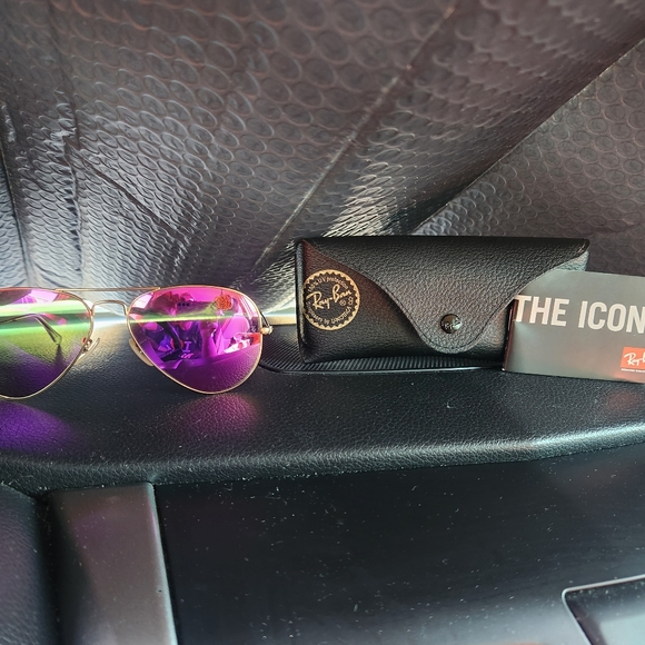 Ray-Ban - Picture 3 of 3